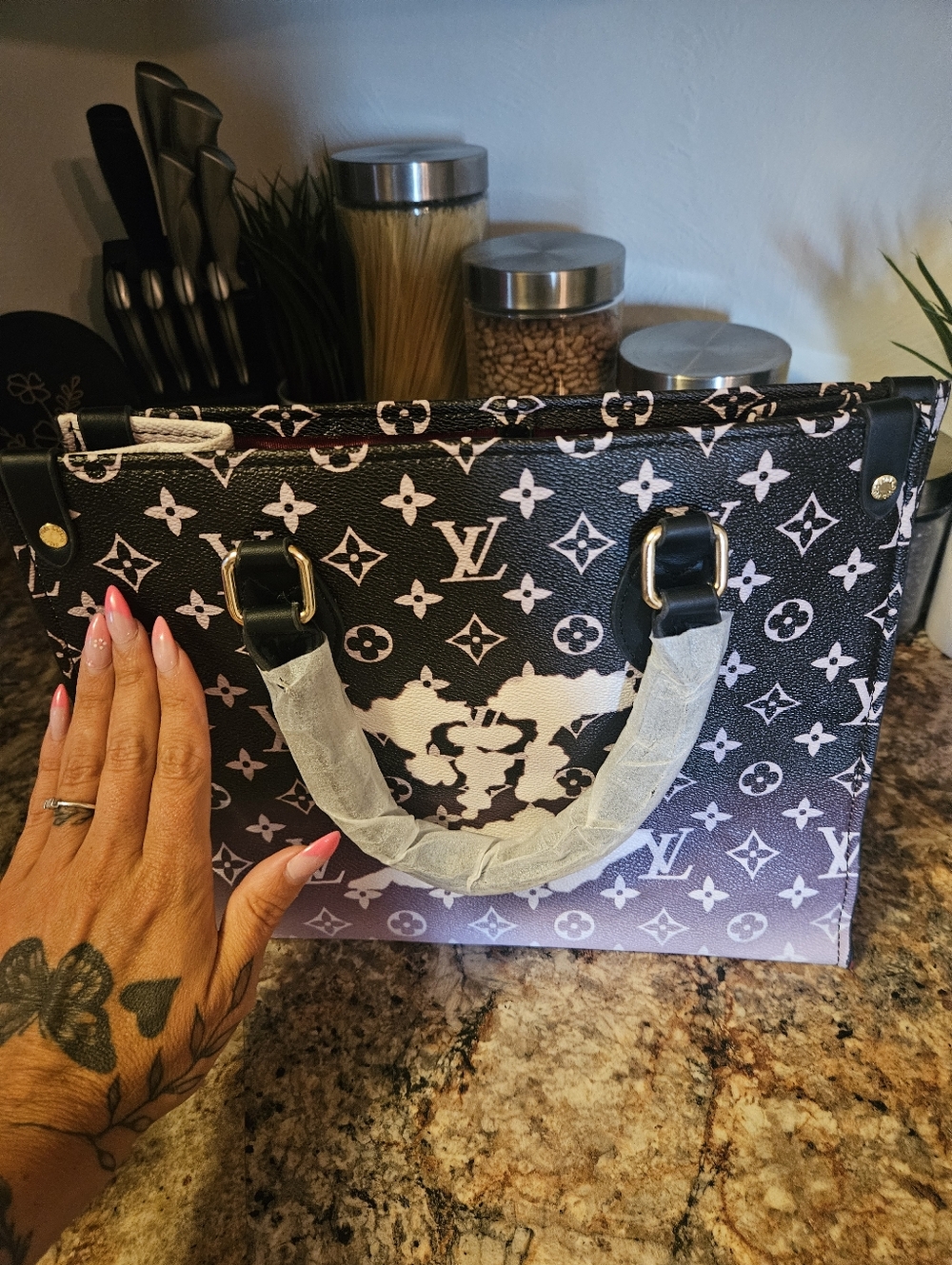 Faux Tote Bag - Picture 7 of 7